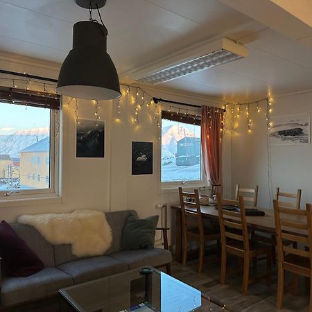 Haugen Pensjonat Svalbard Longyearbyen Exterior photo