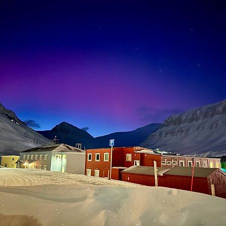 Haugen Pensjonat Svalbard Longyearbyen Exterior photo