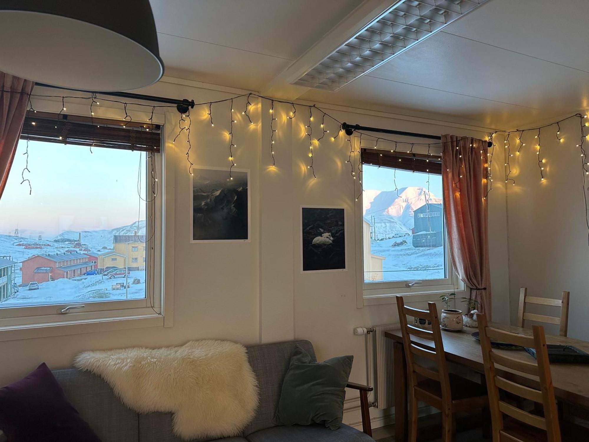 Haugen Pensjonat Svalbard Longyearbyen Exterior photo