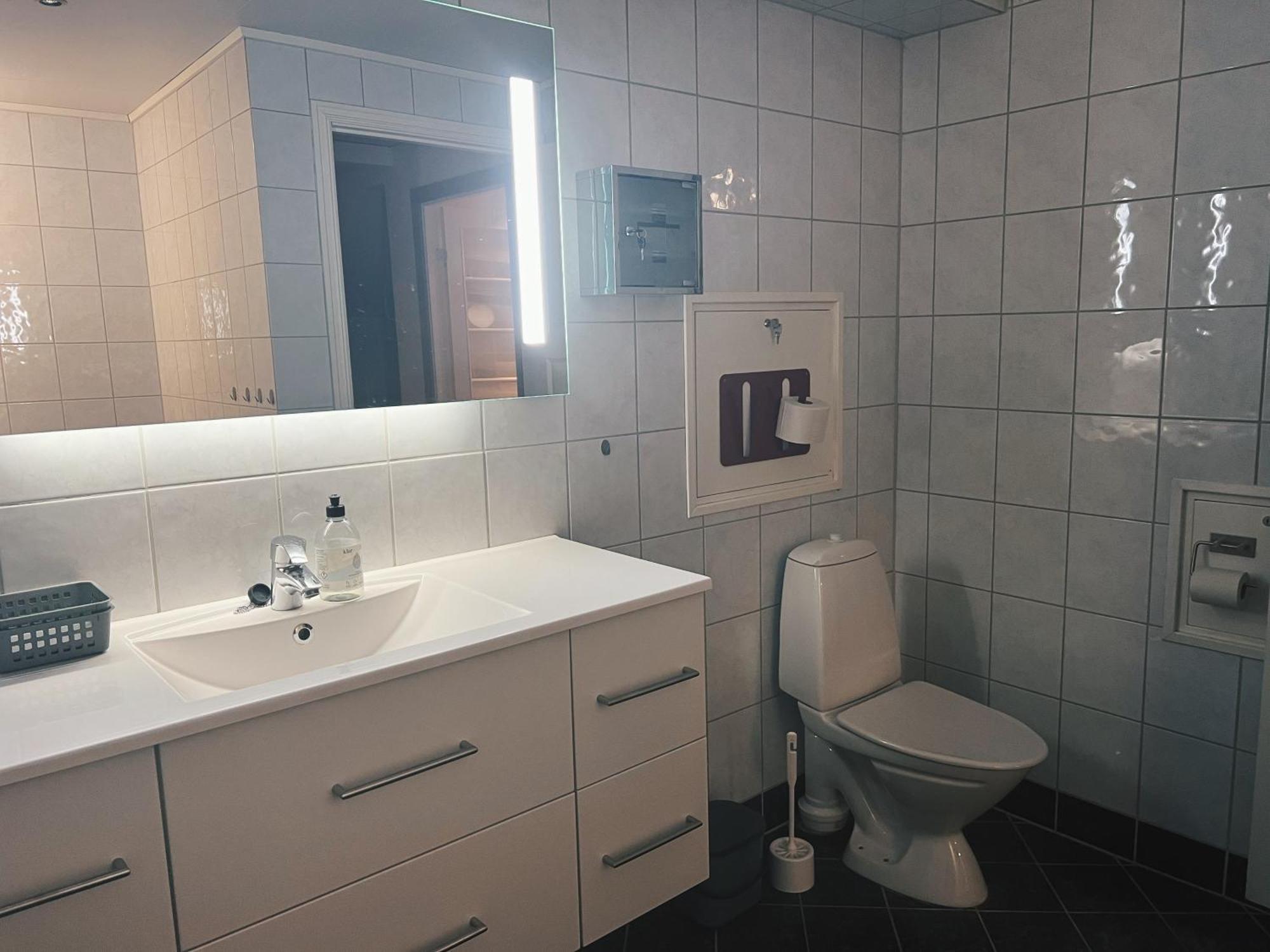 Haugen Pensjonat Svalbard Longyearbyen Room photo